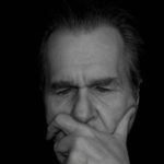 Как себя вести, если вашему близкому человеку поставили диагноз «болезнь Паркинсона»?